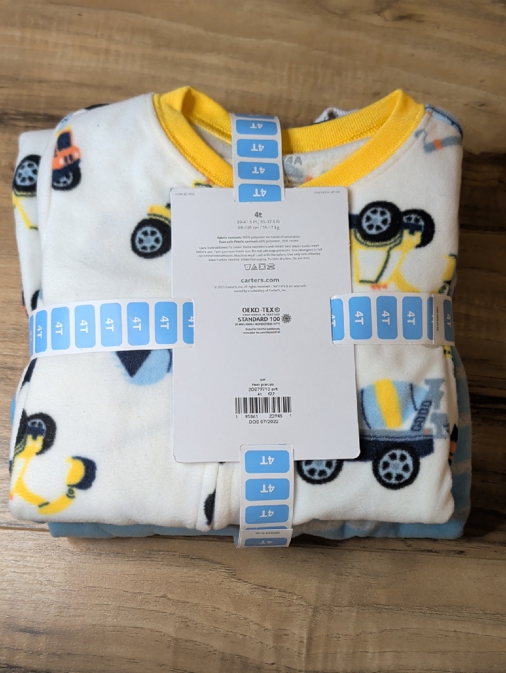 Carter's 2 Pack Fleece Footed Pajamas Size 4T - Picture 2 of 2